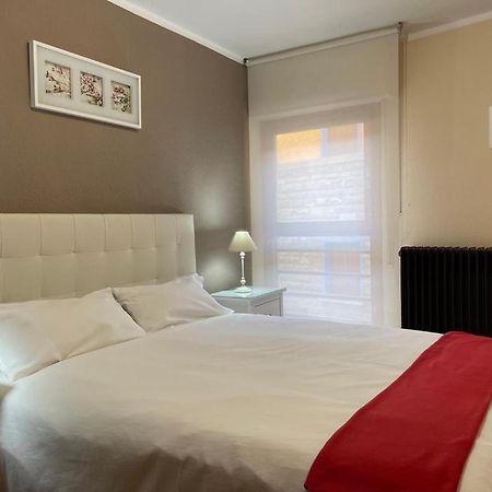 Апартаменты Biescas-Pirineo-Relax Экстерьер фото