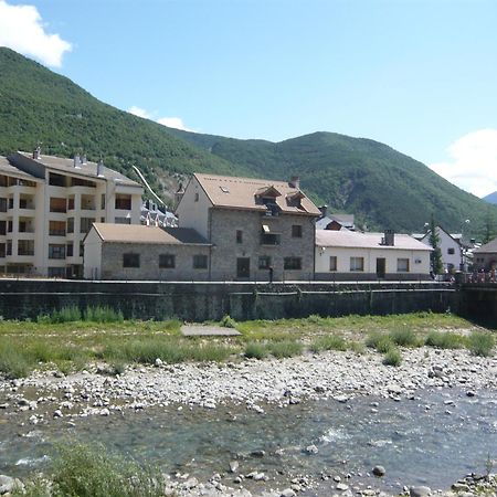 Апартаменты Biescas-Pirineo-Relax Экстерьер фото